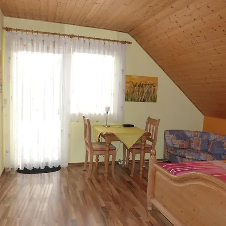 Gaestehaus Moni Jaeger Homestay Weyher