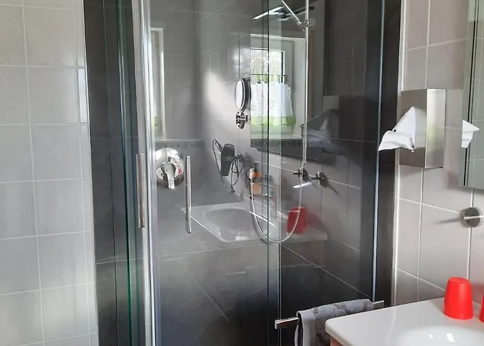 Gaestehaus Moni Jaeger Weyher