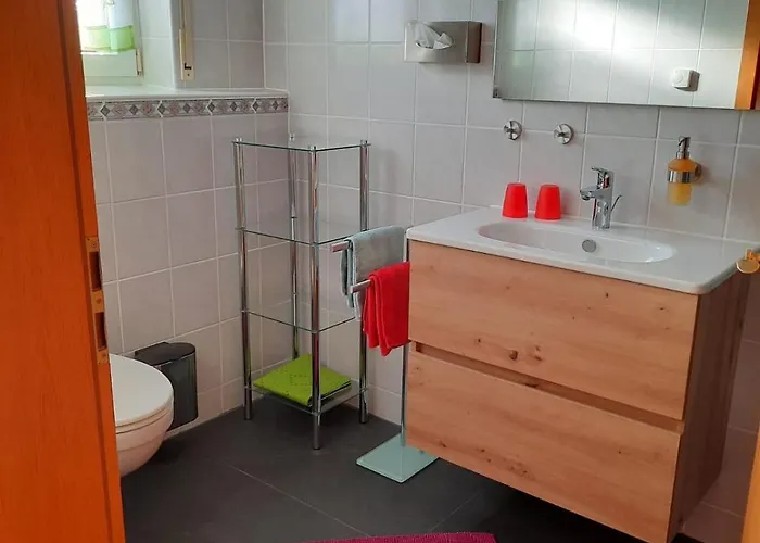 Gaestehaus Moni Jaeger * Weyher